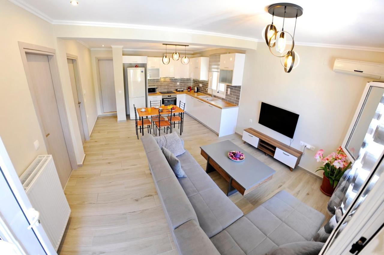 Spiros House And Studios Geni  ภายนอก รูปภาพ